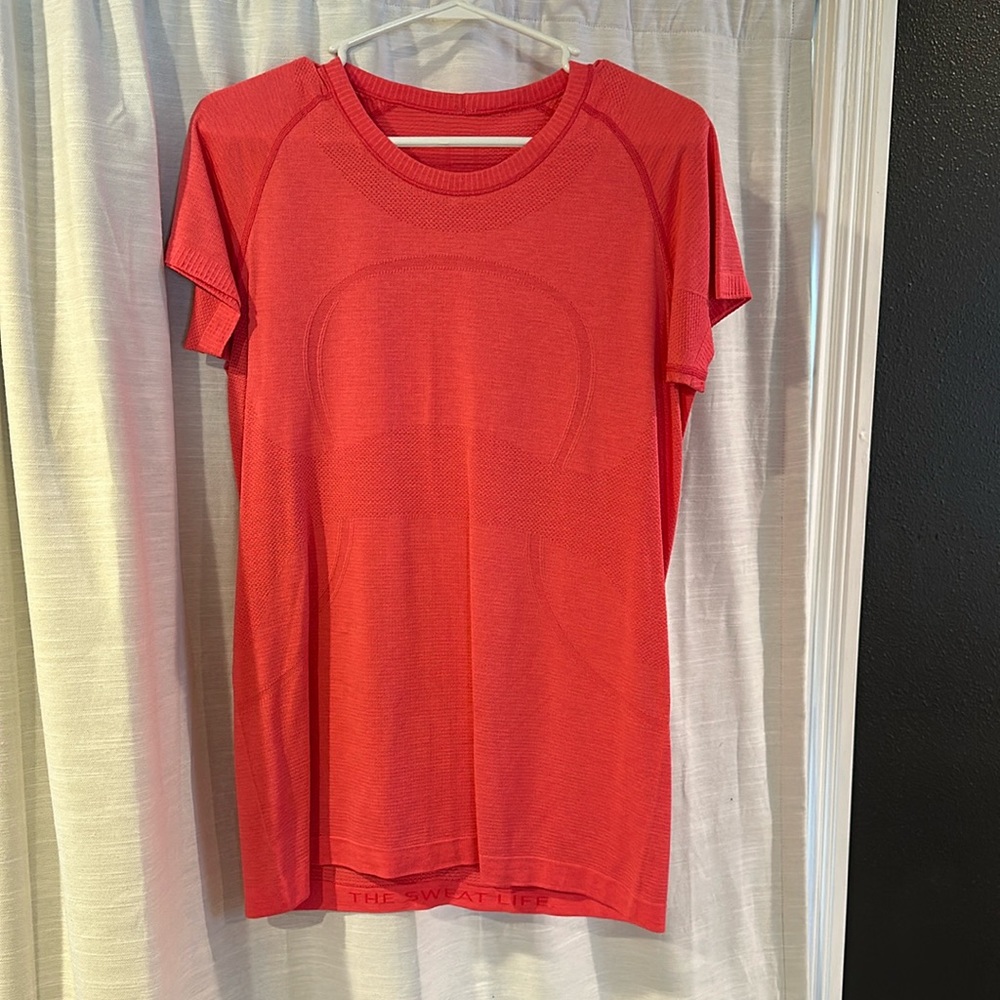 Lululemon shirt